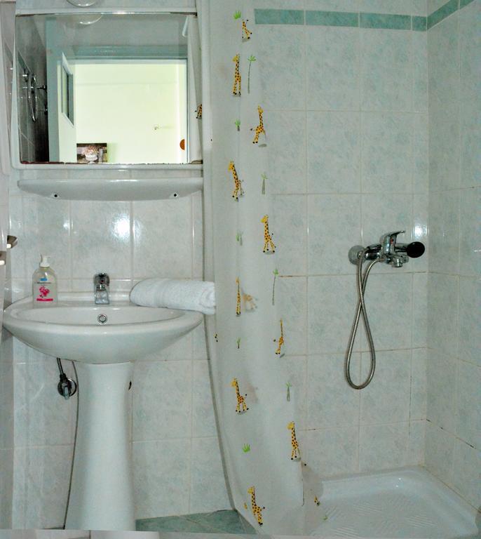 Elli Rooms Patitiri Chambre photo